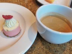 -松山湖凯悦酒店·Café自助餐厅·周末火舞秀表演