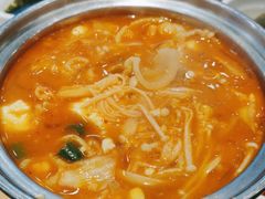 五花肉煎酸菜-米村拌饭(通州万达店)