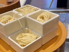 -龍歌自助小火锅(市南金茂湾店)