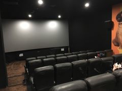 放映厅-大光明丽星VIP影城(昌里路杜比全景声店)