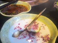 -菌自由丨野生菌火锅特色庭院餐厅(丽江古城店)