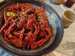 -肥肥虾庄·金牌油焖大虾(杨园滨江时代walk店)