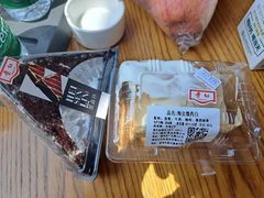 海盐馥芮白-红叶蛋糕(广达路总店)
