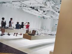 -JINS(上海环球金融中心店)