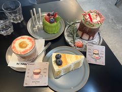 -BE NORMAL CAFE(霞溪路店)