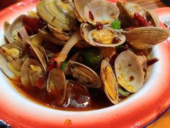 -东方一串·鲜肉小串·小酒馆(壹航城店)