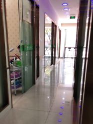 -苗医生专业祛痘·皮肤管理