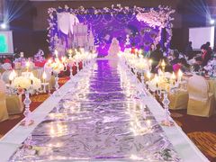 -上海龙之梦万丽酒店