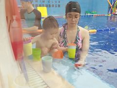 -龙格亲子游泳·水育早教运动中心(绿宝中心)