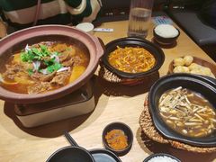 -川堂风·跷脚牛肉·乐山爆炒(宝山日月光店)