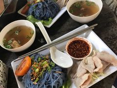 -蝶豆花蓝面条