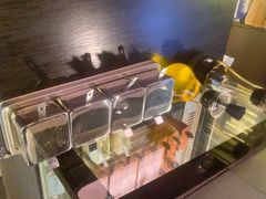 -W COLLECTIVE  DESSERT SHOP
