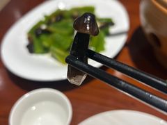 -郑庄脂渣海鲜楼(九水路店)