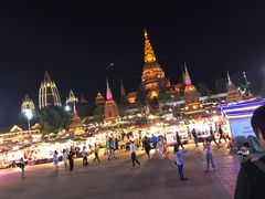 -东南亚风情赶摆街夜市