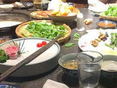 -大匠工房古船木艺术餐厅·猪肚鸡专门店(长白仙岛店)