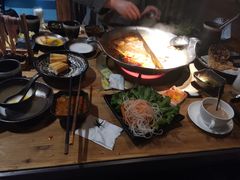 台式麻辣锅-湊湊火锅·茶憩(杭州湖滨银泰in77店)