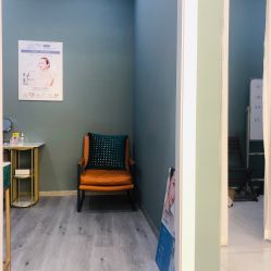 -菩羽·专业美胸·连锁养护中心