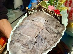 -茅草房·河畔园林火锅