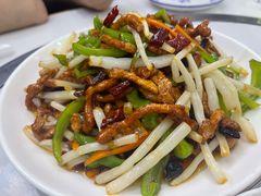 -丹水桥地锅鱼·翘嘴鲌·地方特色全鱼宴(丹江口大坝店)