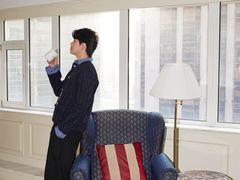 -深圳富苑皇冠假日套房酒店