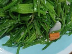 海菜炒芋头-阿鹏故事云南野生菌火锅(人民路店)