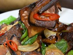 -阿山卓·野生菌火锅·纳西火塘烤肉