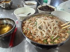 -正宗杨记普洱酸醋米线(总店)