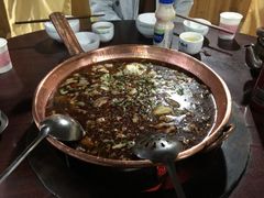 -朝伟清真铜瓢牛肉馆(三十年老·店)