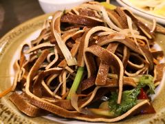 -洁神饭庄·海鲜·青岛菜·30年老字号(五四广场店)