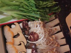 -晓宇重庆火锅(西安荟聚店)