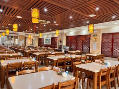 大堂-黄家泡馍馆·非遗老字号·清真(凤九海荣名城店)