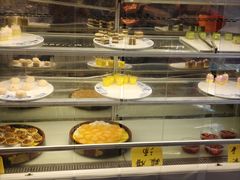 -爱客得牛排海鲜烤肉·火锅自助(春熙路黑金好店)