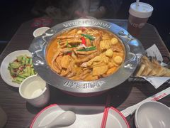 -胖哥俩肉蟹煲(上海悦荟广场店)