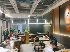 -康师傅私房牛肉面(新昌北机场店)