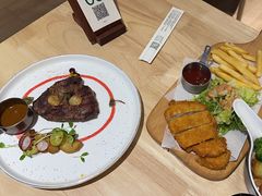 -刀叉遇上筷子中西融合餐厅(和平店)