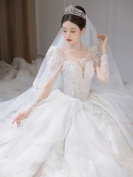 -莫小姐婚纱