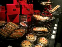 -Salon de The de Joel Robuchon(外滩18号店)