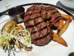 炭烧澳洲牛板腱-哈布斯扒房(华发商都店)