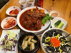 -喇喇排骨火锅·传统韩式脊骨汤(望京西园总店)