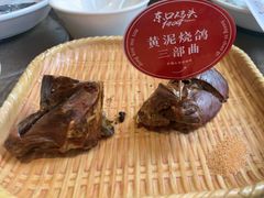 -东口码头·烧鸽子·鱼头泡饼·地方菜(金鹰悦城店)