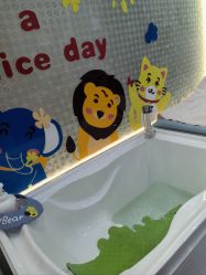 -熊小米专业儿童游泳馆