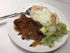 我爱吃肉双蛋黑椒带骨猪扒饭-柠檬树茶餐厅(海雅缤纷城店)