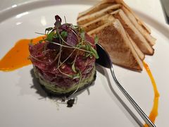 牛肉塔塔配牛油果黑橄榄酱-Solo(衡山路店)