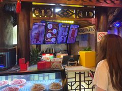 -金杨拉面王小吃面馆·牛三宝面·红烧牛肉粉