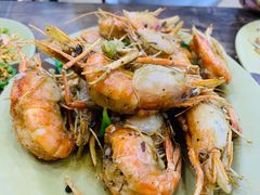 胡辣罗氏虾-贞姨美食·老字号海鲜大排档