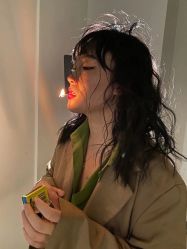 -BULB STUDIO 巴柏明星发型工作室