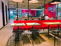 大堂-肯德基(龙之梦购物中心店)
