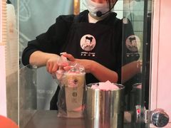 -沪上阿姨鲜果茶(世茂广场宽厚里店)