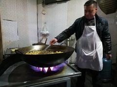 -邓记新一代糖油果子(四川煤管局供销公司职工宿舍店)