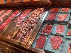 -黑金·寻焰自助百汇·烤肉·火锅(中街店)